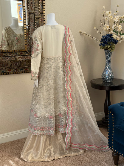 Off-White Angrahka with Lengha