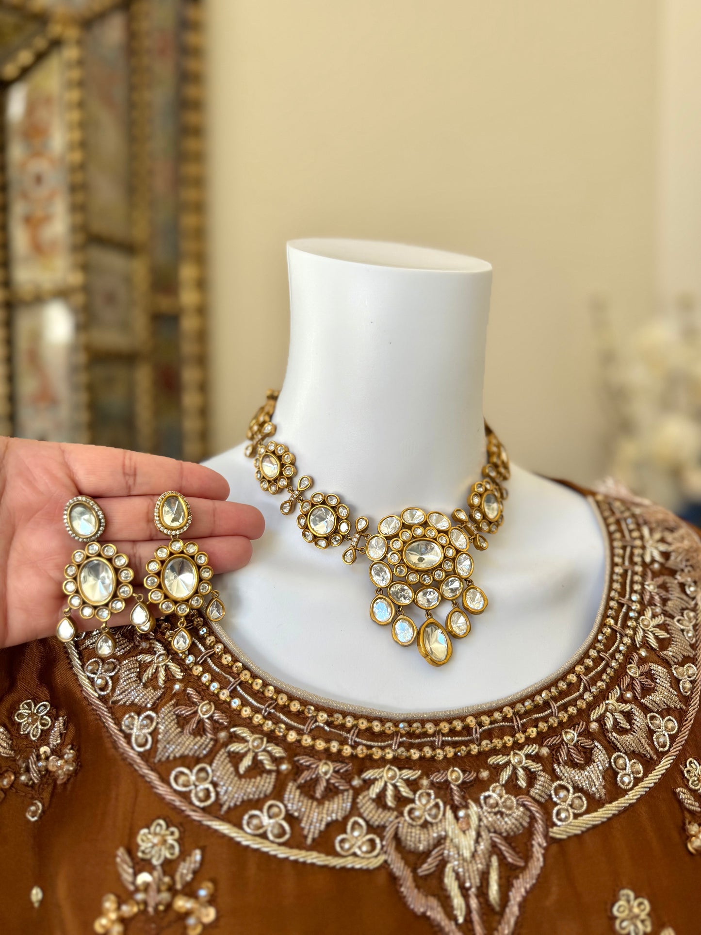 Kundan Jewelry Set