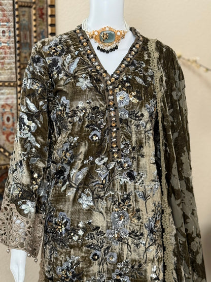 Winter Luxe Velvet - Tuape