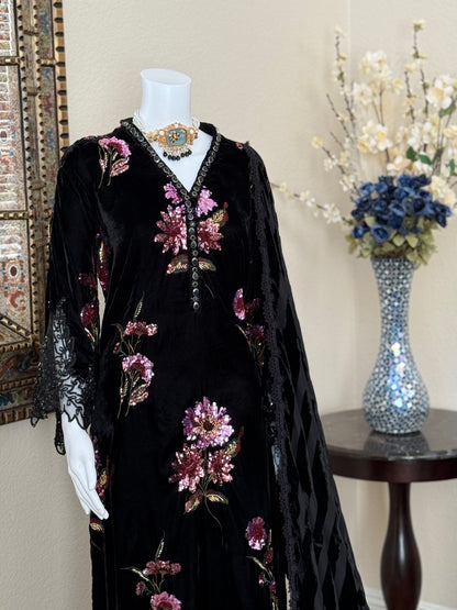 Winter Luxe Velvet - Black