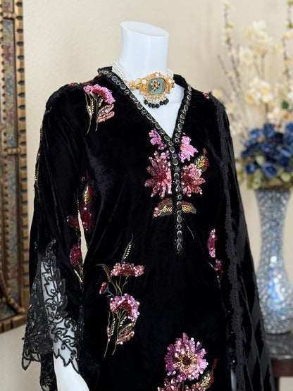 Winter Luxe Velvet - Black