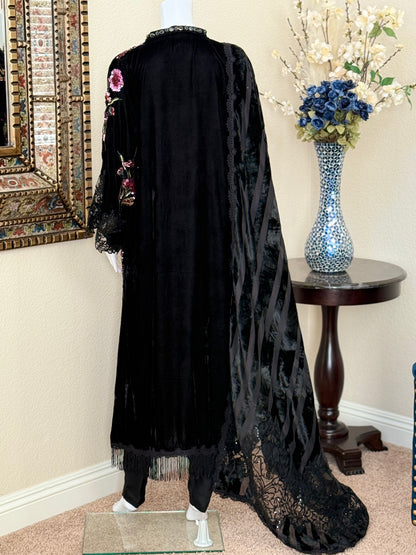 Winter Luxe Velvet - Black