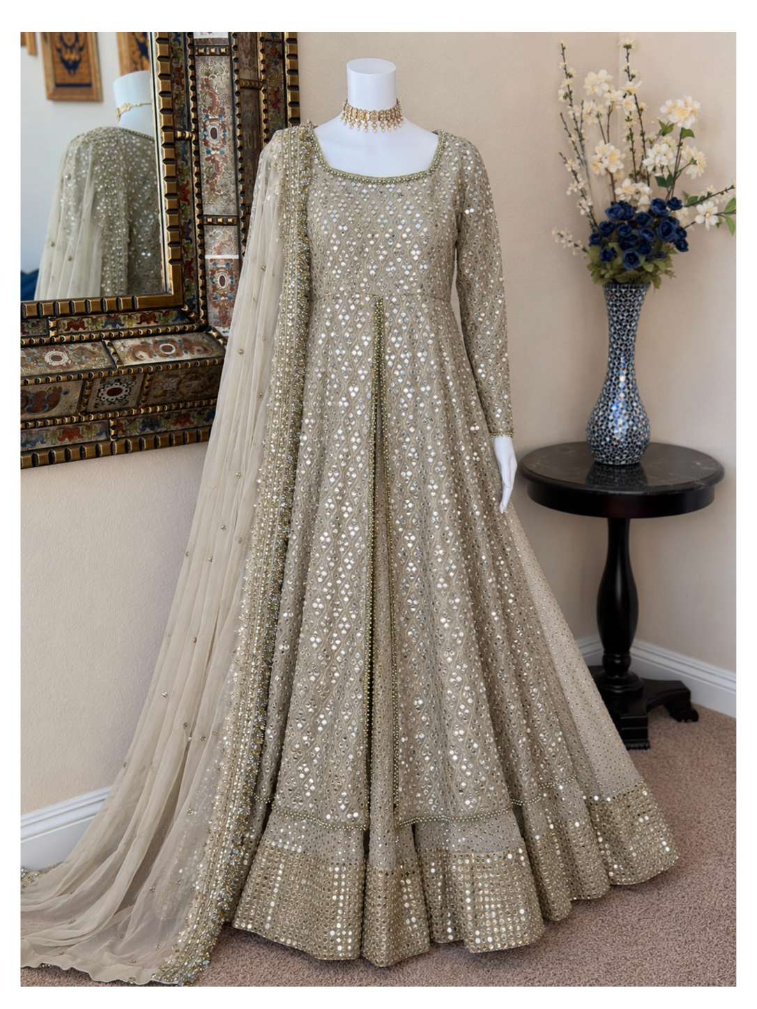 Champange Open Maxi with Lengha