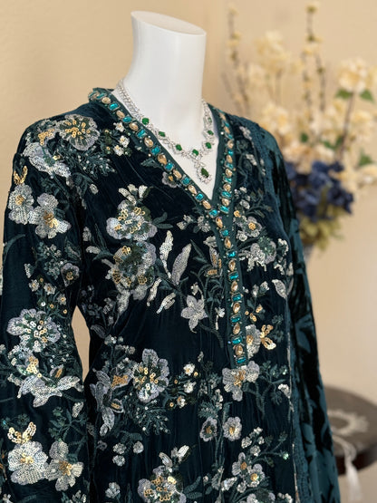 Winter Luxe Velvet - Green