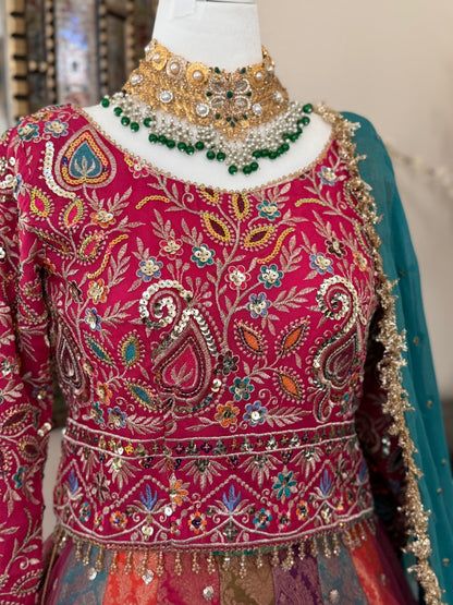 Satrangi Lengha