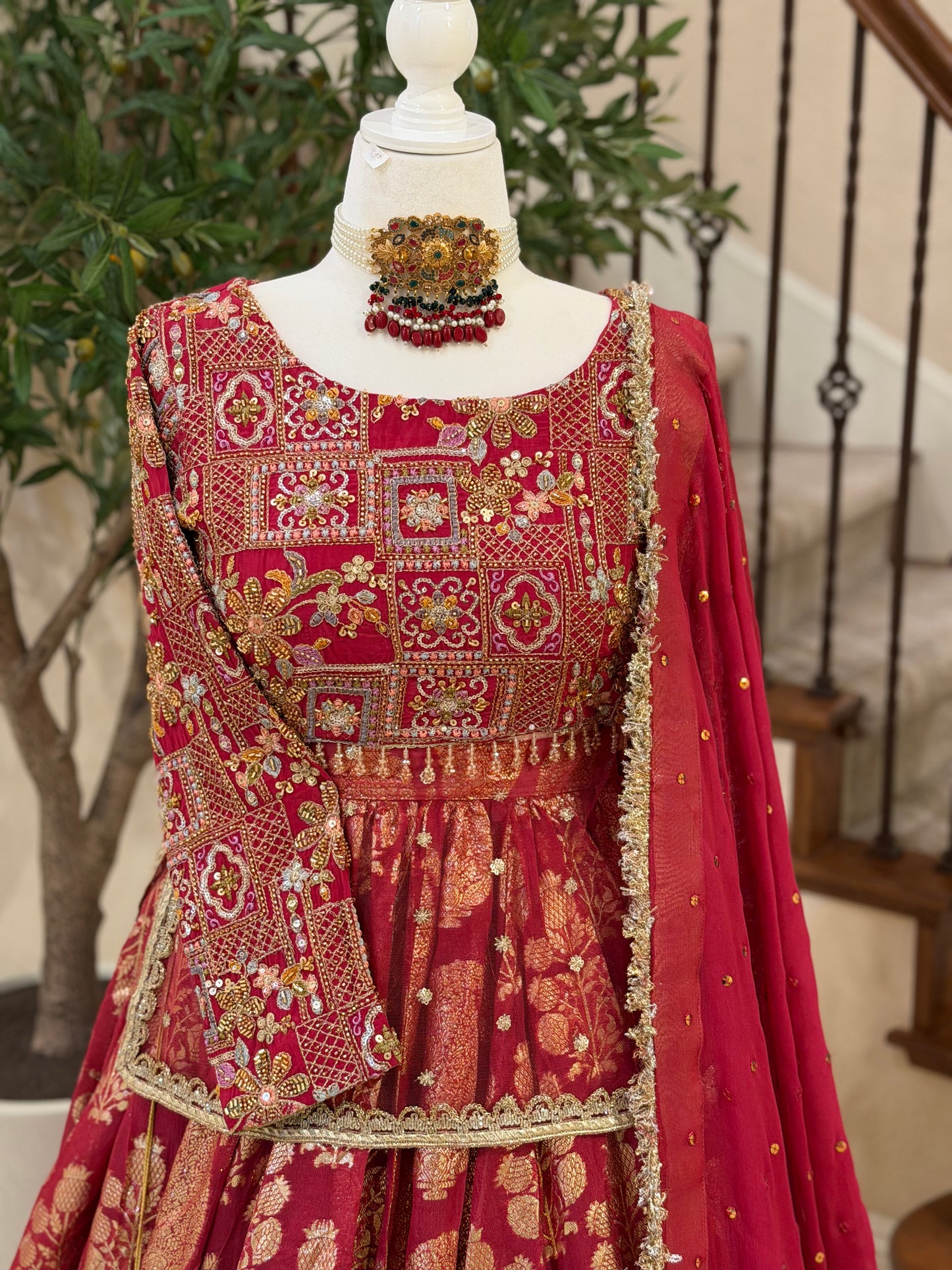 Scarlet Bloom - Short Kameez Lengha
