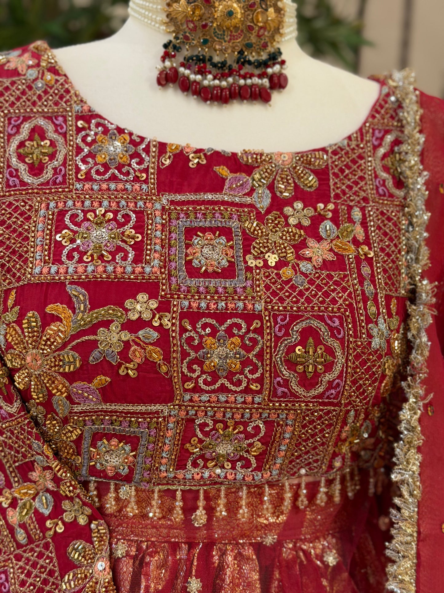 Scarlet Bloom - Short Kameez Lengha