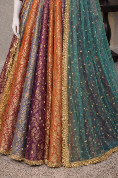 Satrangi Lengha