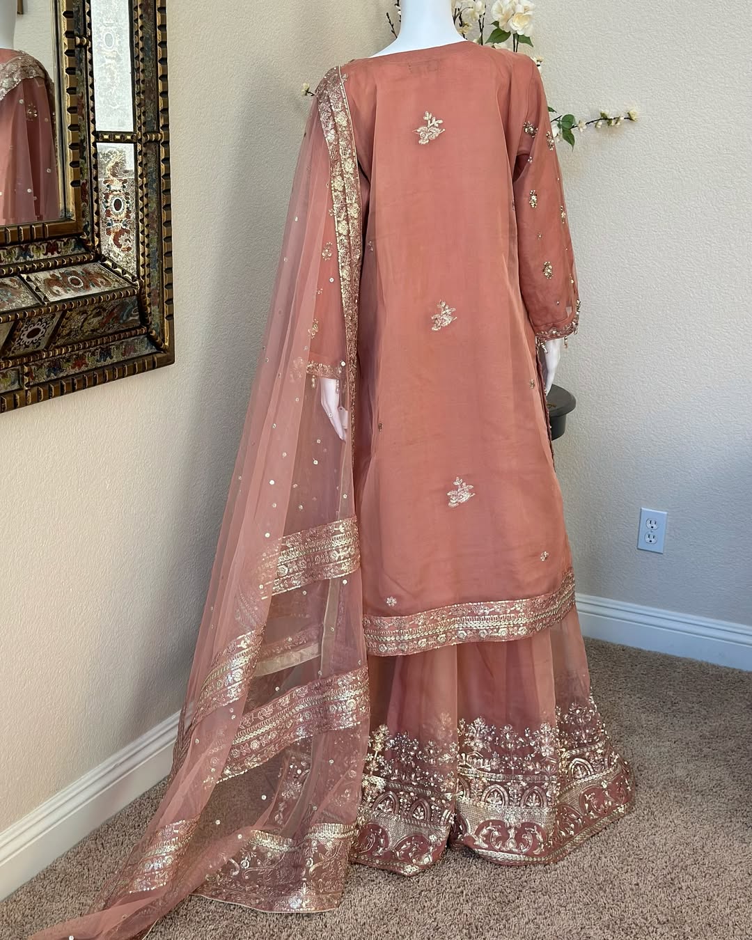 Peach Sharara