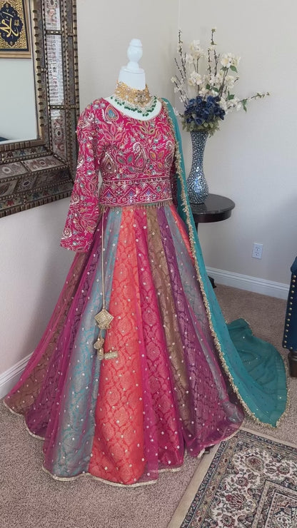 Satrangi Lengha
