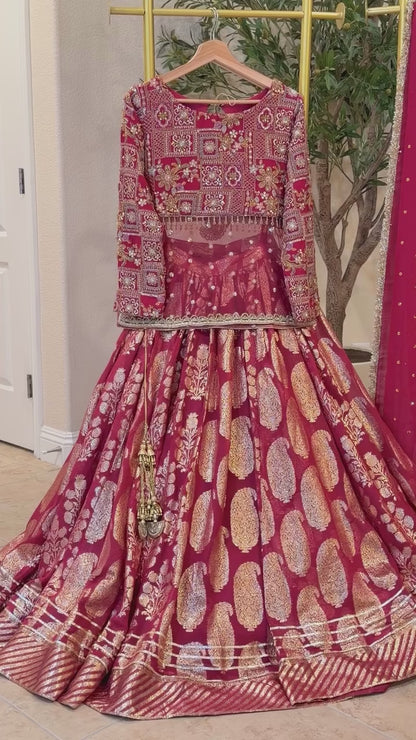 Scarlet Bloom - Short Kameez Lengha